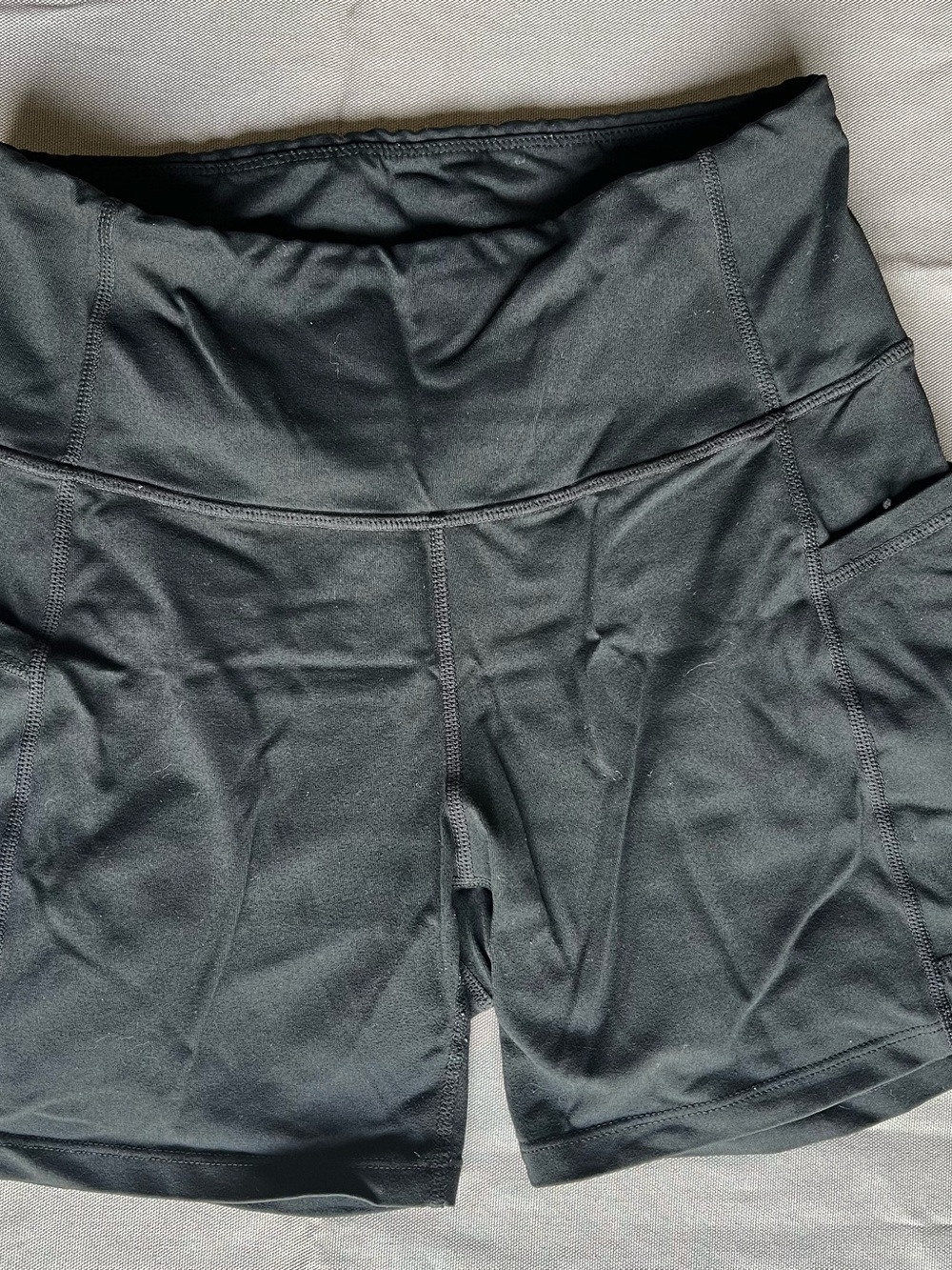Black High-Rise Women’s Athletic Shorts with Side Pocket